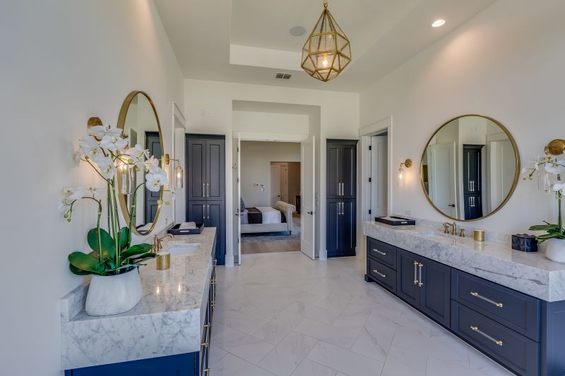 Luxurious Bathroom Finishes